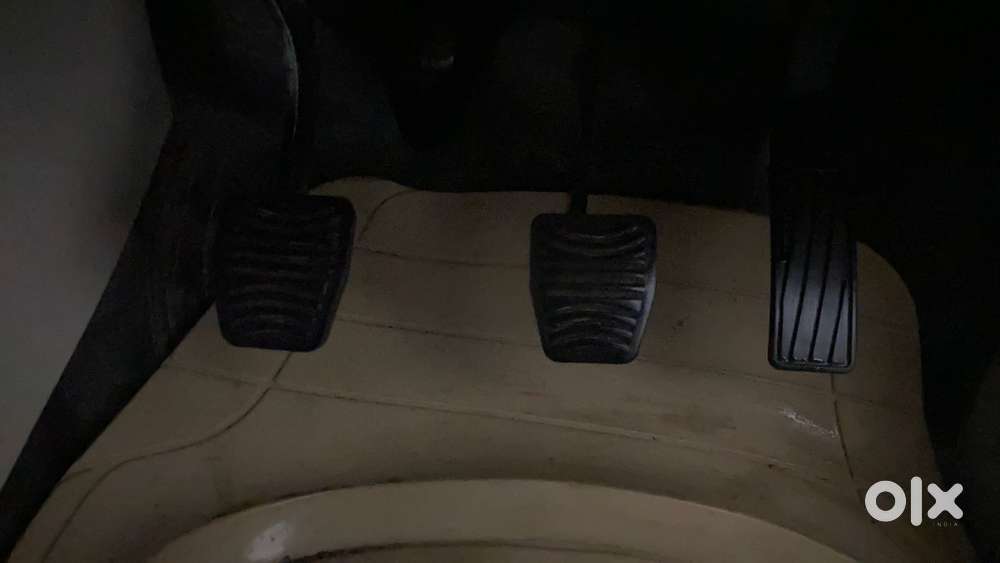 Mahindra Xuv300 W8 Diesel, 2022, Diesel