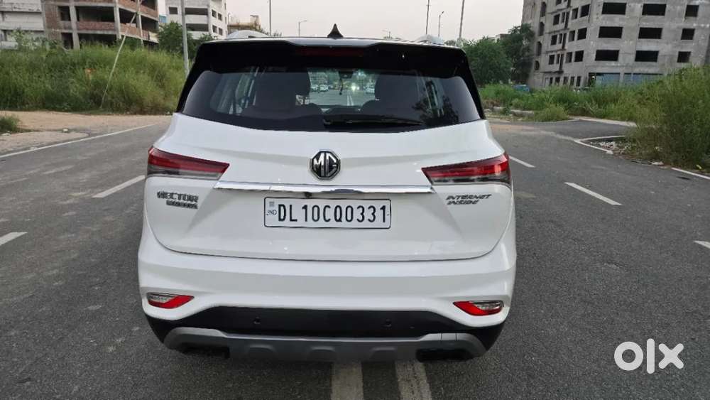 Mg Hector Plus 1.5 Sharp Turbo Cvt 6 Str, 2021, Petrol