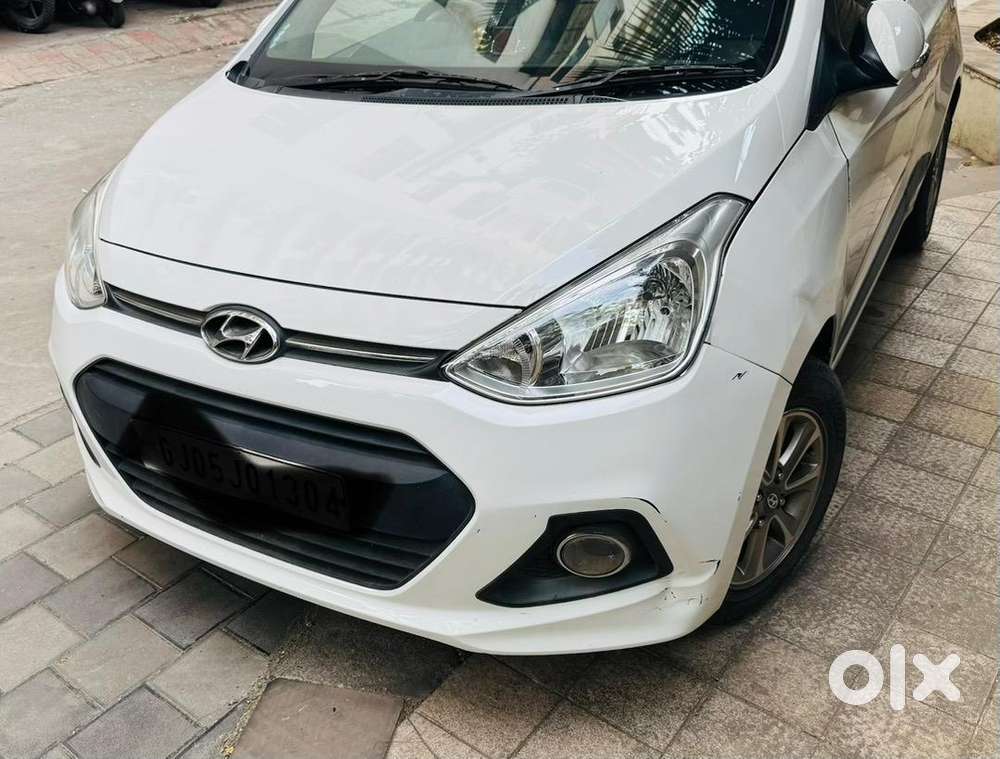 Grand I10 Topend Petrol Manual 2016 Car