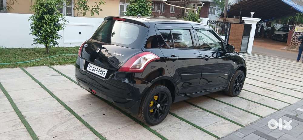 Maruti Suzuki Swift Lxi Option, 2014, Petrol