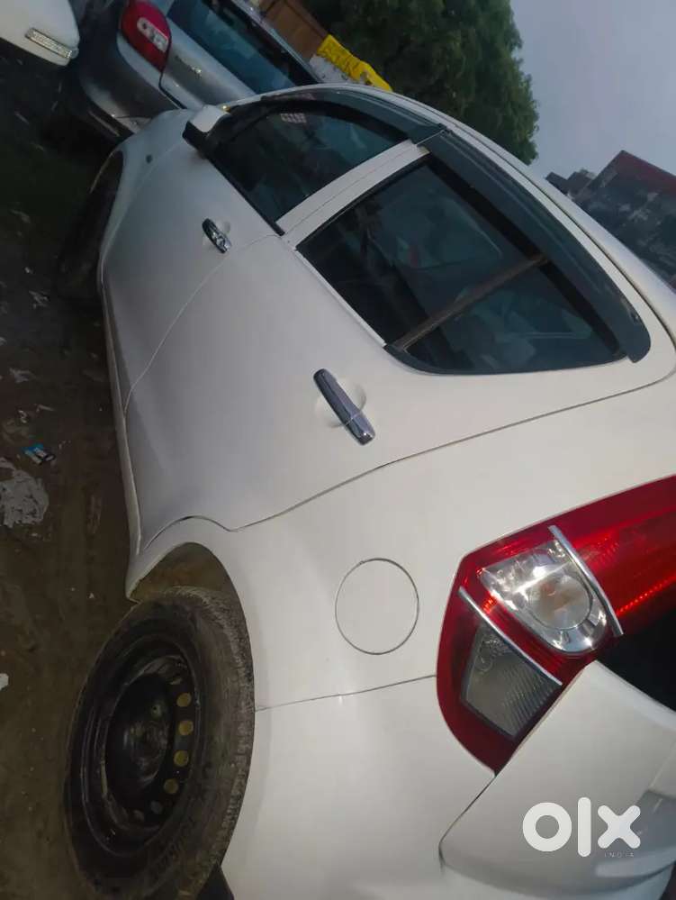 Maruti Suzuki Ritz Lxi 2016