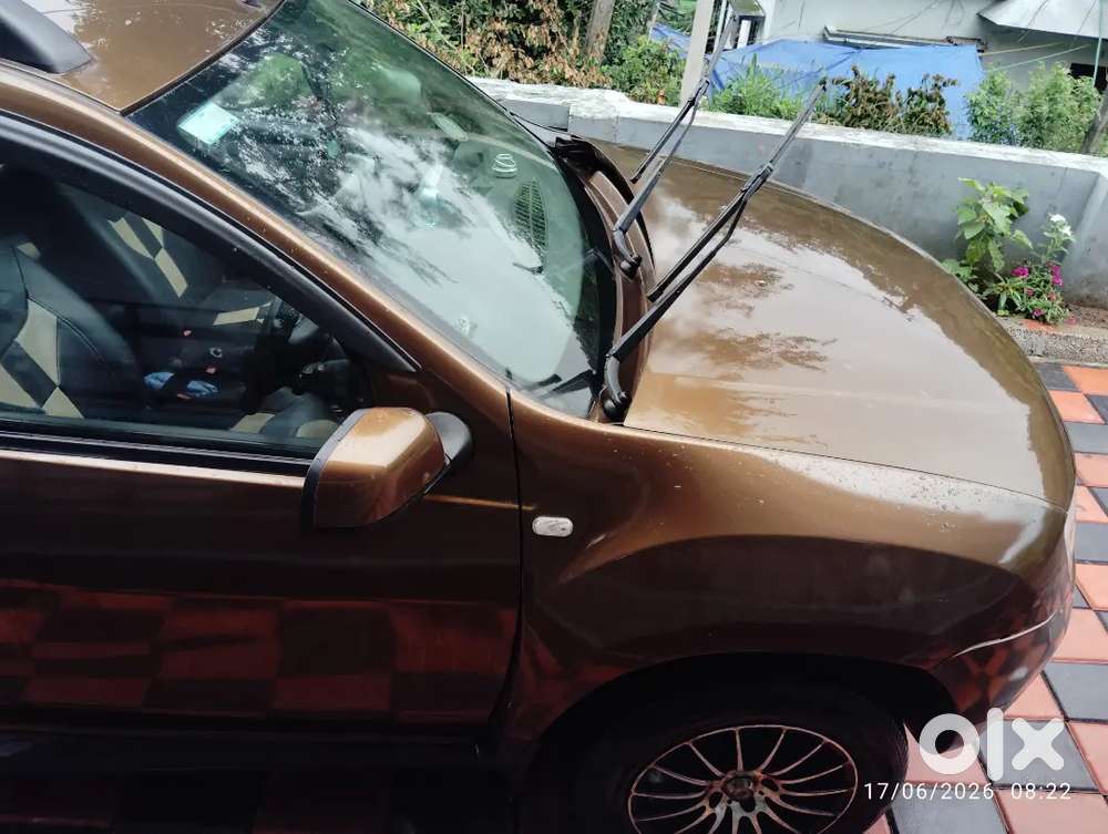 Renault Duster 2013 Diesel 130000 Km Driven