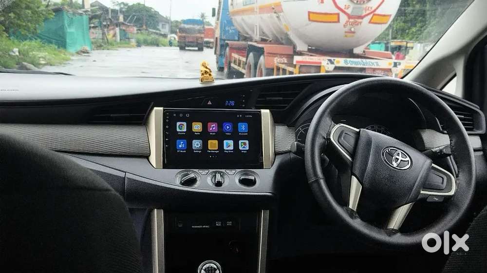 Toyota Innova Crysta 2.4g 7str 2017  Diesel Manual