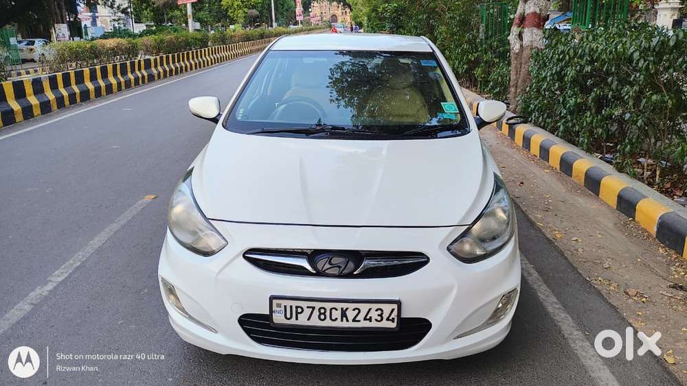 Hyundai Verna Fluidic 1.6 Vtvt Sx Opt, 2011, Petrol