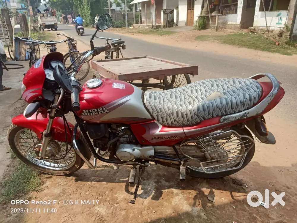 hero honda passion battery