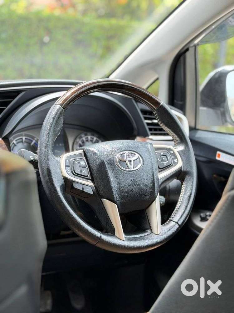 Toyota Innova Crysta Zx 2.4 Diesel 7 Seater, 2025, Diesel