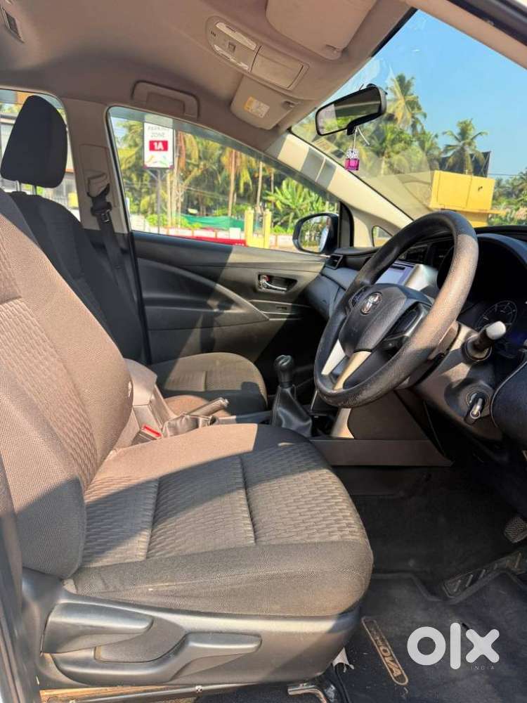 Toyota Innova Crysta 2.4 G Mt 7 Str, 2019, Diesel