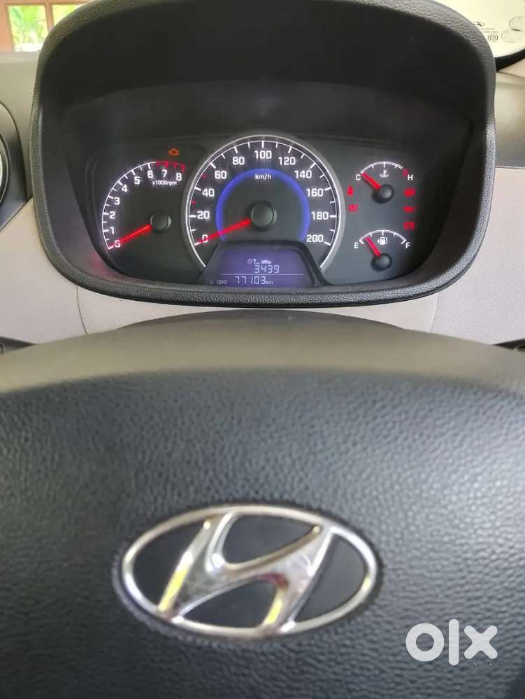 Hyundai Grand I10 2015 Petrol Well Maintained
