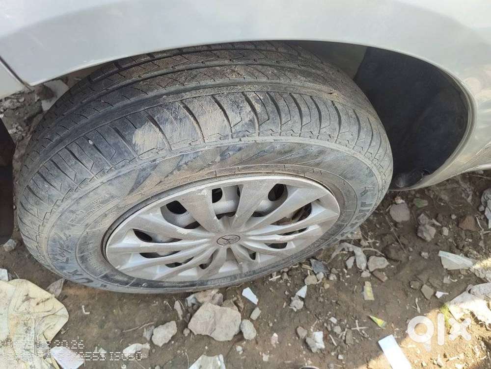 Maruti Suzuki Ritz Lxi, 2013, Petrol