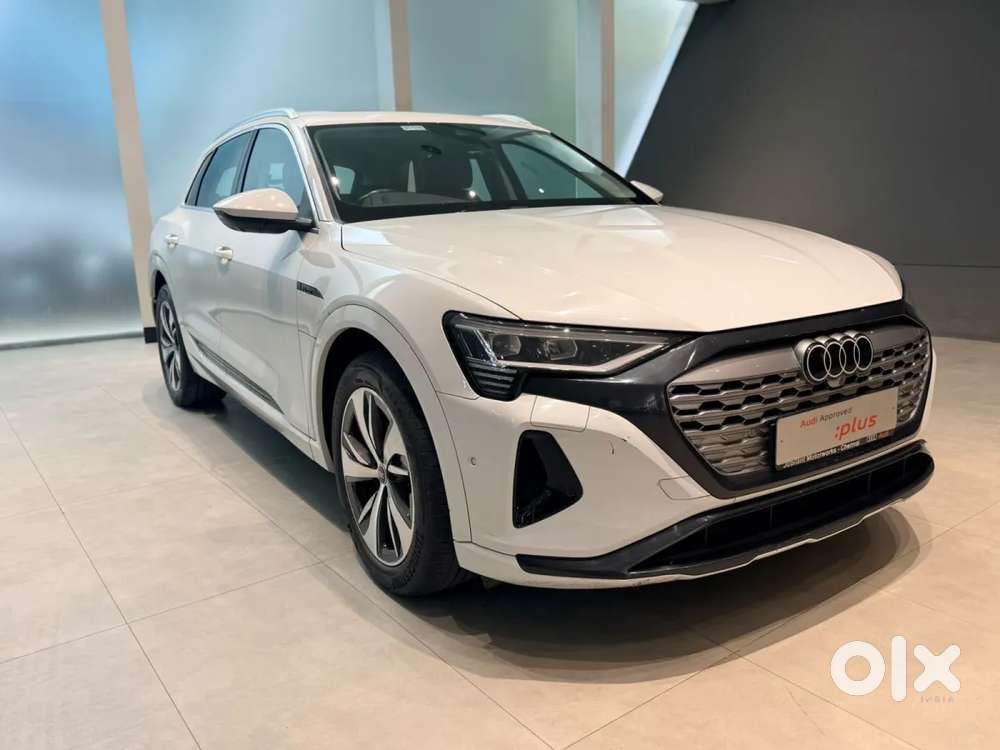 Audi Q8 E-tron, 2023, Electric