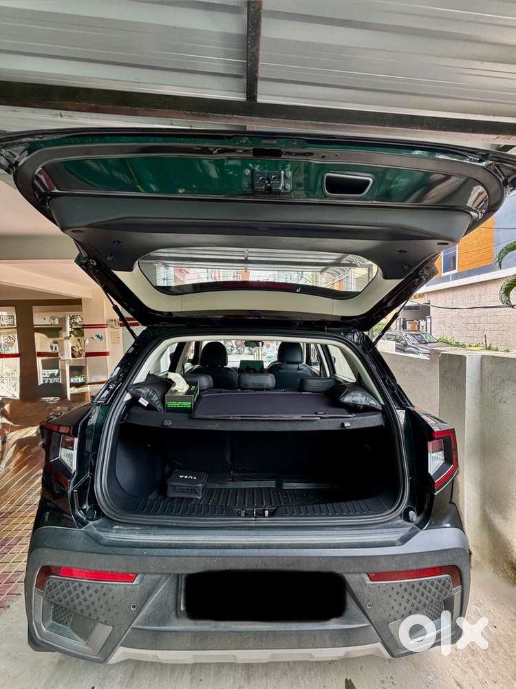 Mahindra Xuv 3xo Ax5l 1.2 Turbo Petrol At 2025
