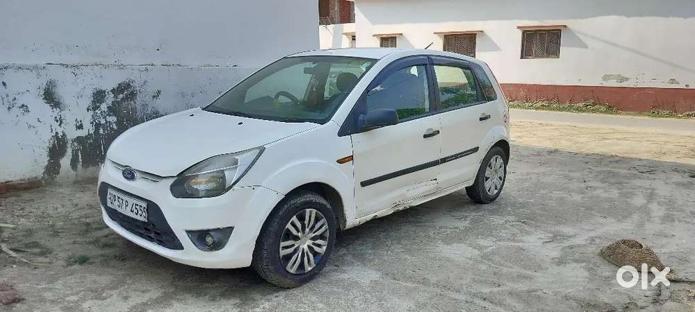Gaadi Me Koi Dikat Nhi Hai