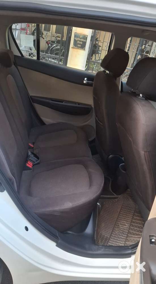 Hyundai I20 Sportz 1.2 Bs-iv, 2012, Petrol