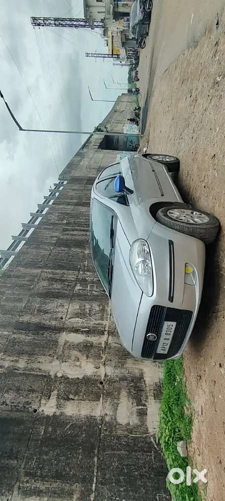 Fiat Grand Punto 2010 Diesel 10000 Km Driven