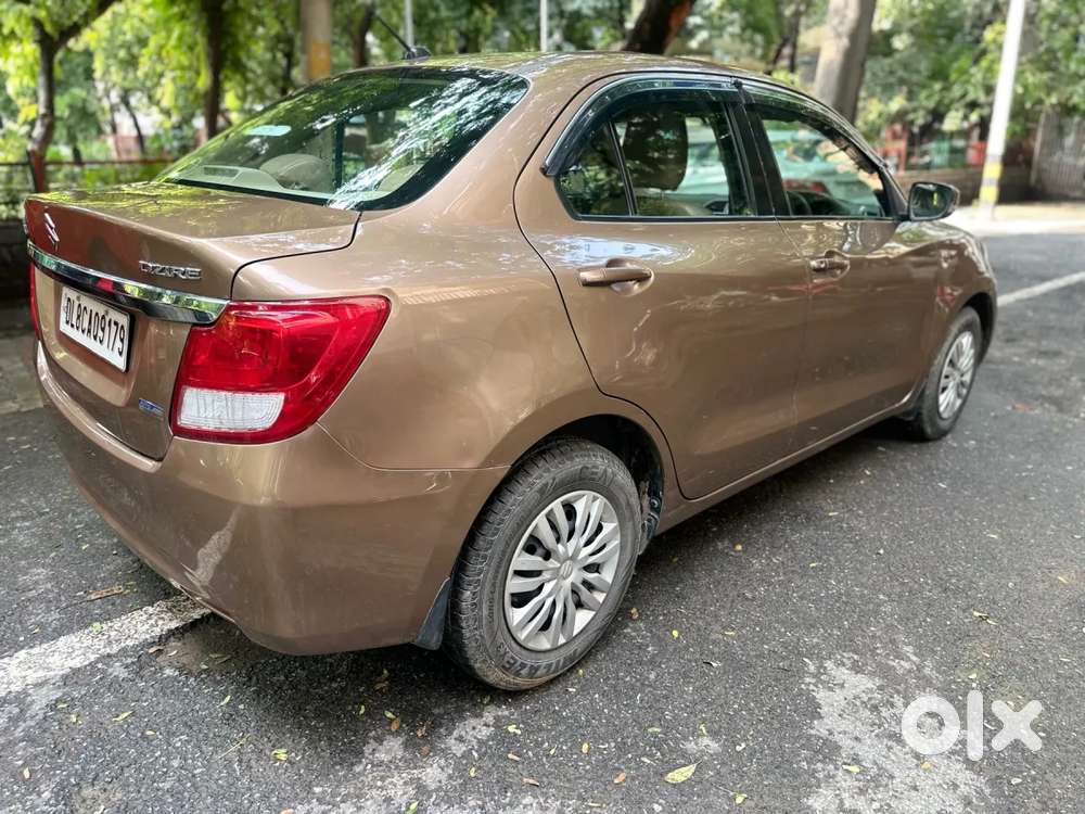 Maruti Suzuki Dzire 1.2 Vxi Amt, 2017, Petrol