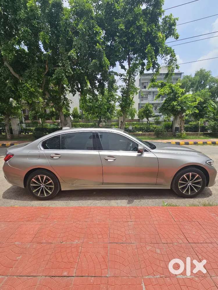 Newcondition Bmw 330 Li 2022 Petrol (all Service/repair Done From Bmw)