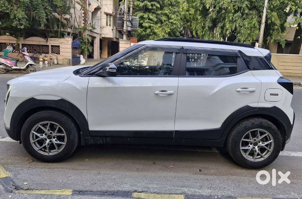 Mahindra Xuv 3xo Ax5 1.5 Diesel Autoshift Plus, 2024, Diesel