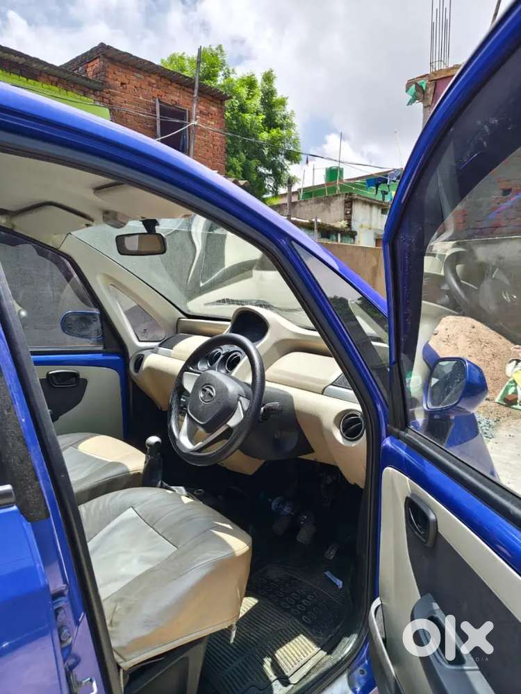 Tata Nano Genx Xt 2015