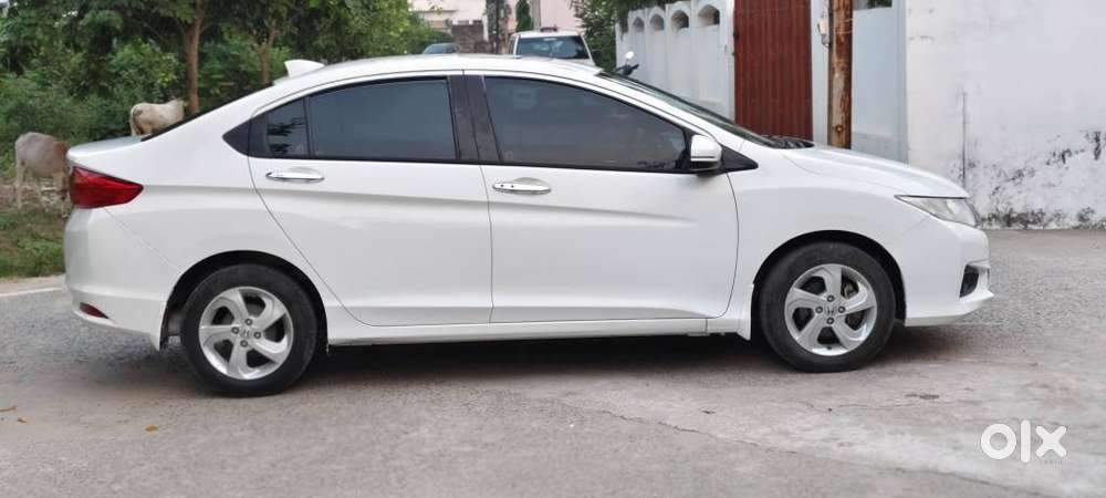 Honda City Vx (o) Mt I-vtec, 2015, Petrol