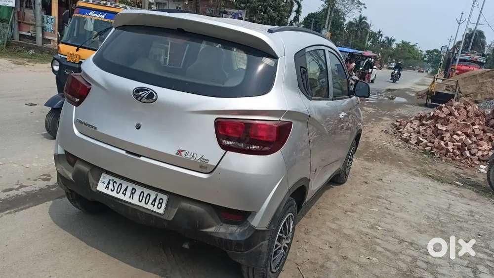 Mahindra Kuv 100 2016 Petrol 55000 Km Driven