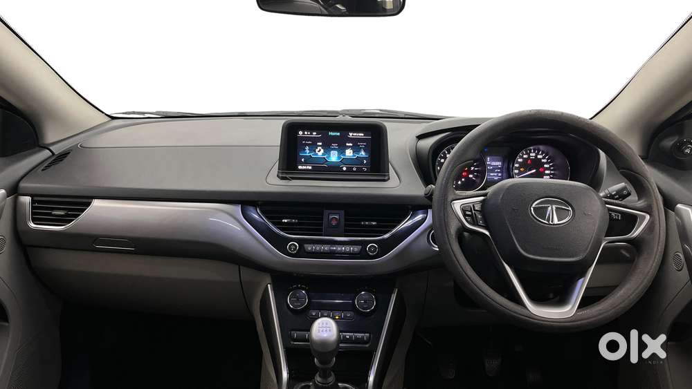 Tata Nexon 1.2 Revotron Xz Plus, 2017, Petrol