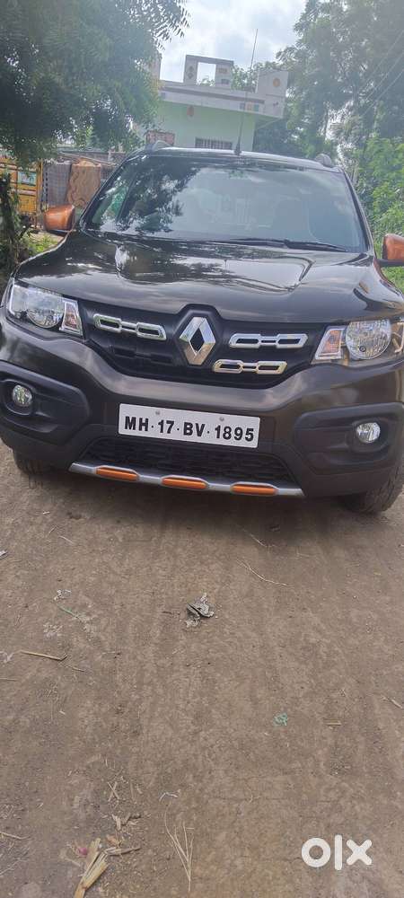 मला गाडी विकायची आहे अर्जंट आहे थोडं