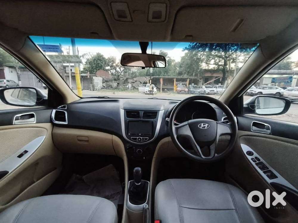 Hyundai Verna 1.6 Vtvt, 2013, Petrol