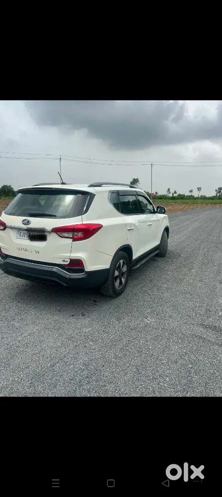 Mahindra Alturas G4 Diesel 2019