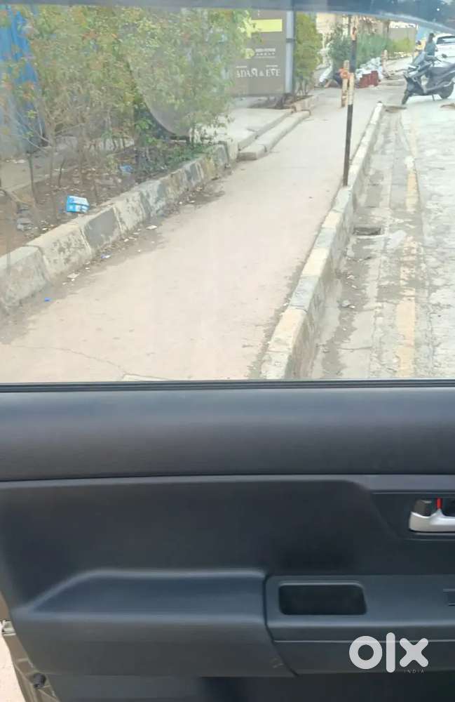Maruti Suzuki Wagon R 1.0 2023 Cng & Hybrids 5010 Km Driven