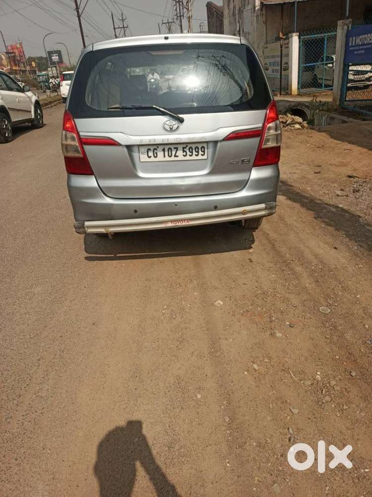 Toyota Innova 2.5 G (diesel) 8 Seater, 2015, Diesel