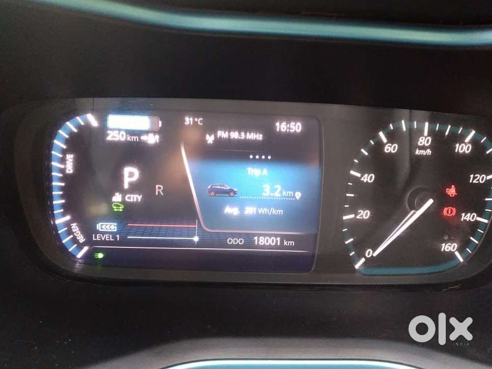 Tata Nexon Ev Max 3.3 Kw Xz Plus, 2023, Electric