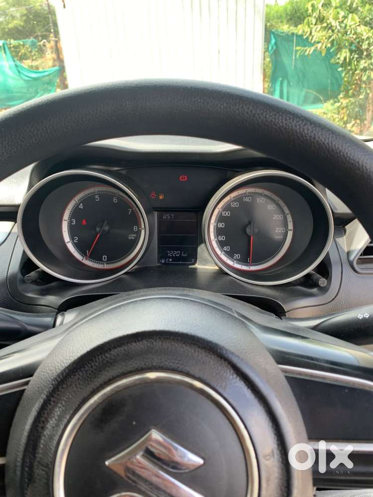 Maruti Suzuki Swift Vxi + Manual, 2018, Petrol