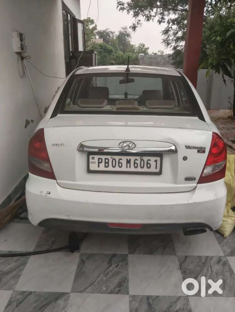 Hyundai Verna Diesel Manual 2011
