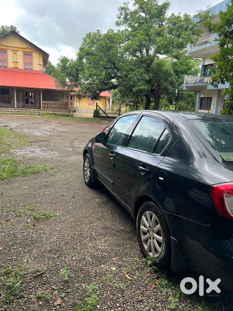 Maruti Suzuki Sx4 Zxi Auto Cng