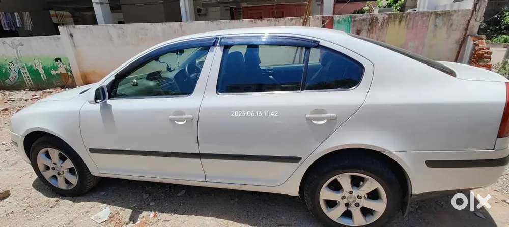 Urgent Sale Skoda Laura