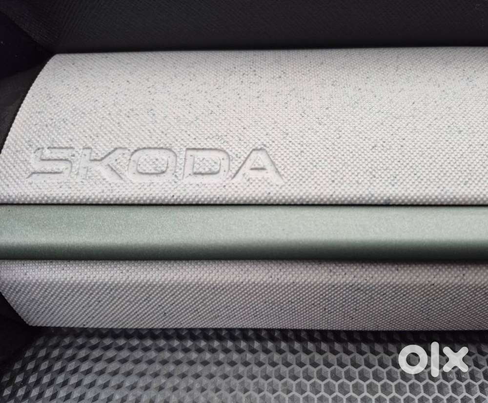 Skoda Kylaq Prestige, 2025, Petrol