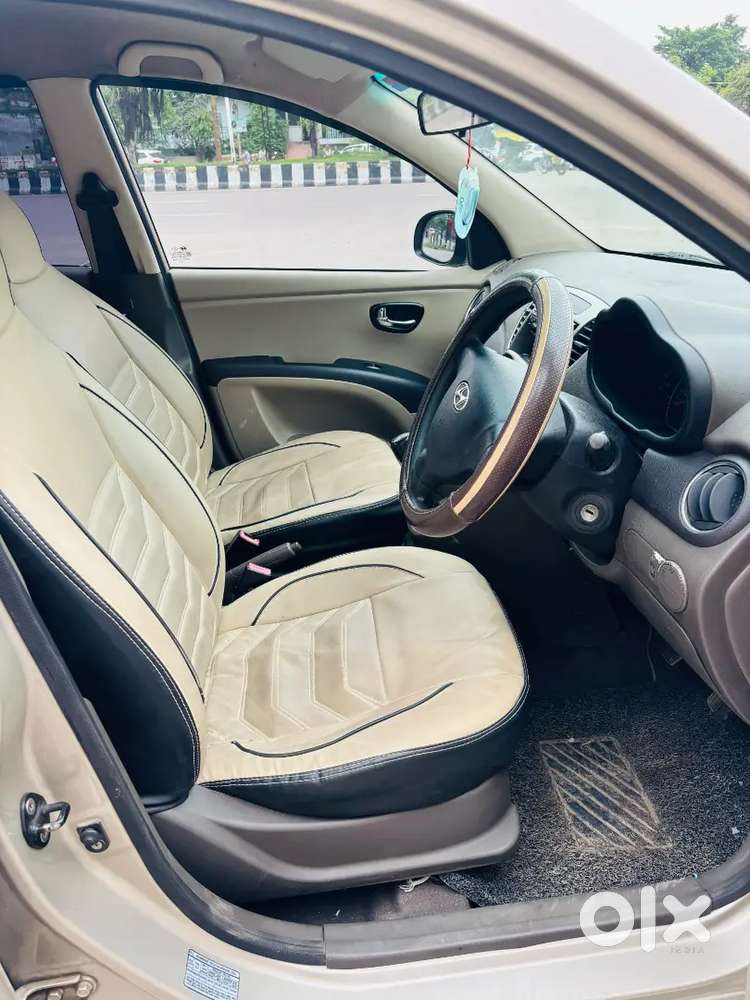 Hyundai I10 Sportz 2012