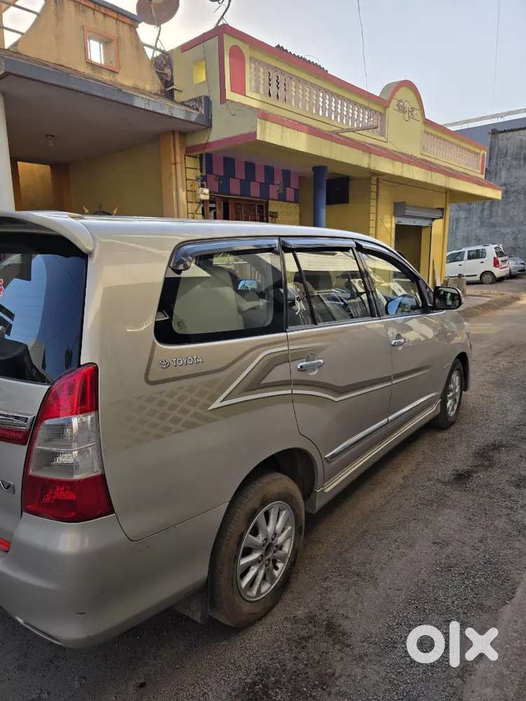 Toyota Innova 2.5 Vx 2015
