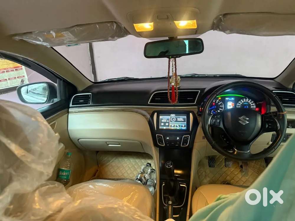 Maruti Suzuki Ciaz Alpha Petrol Manual Top Modal