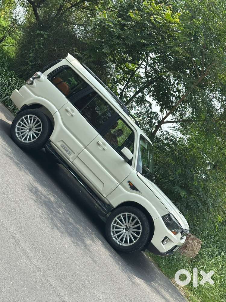 Mahindra Scorpio Diesel 2017