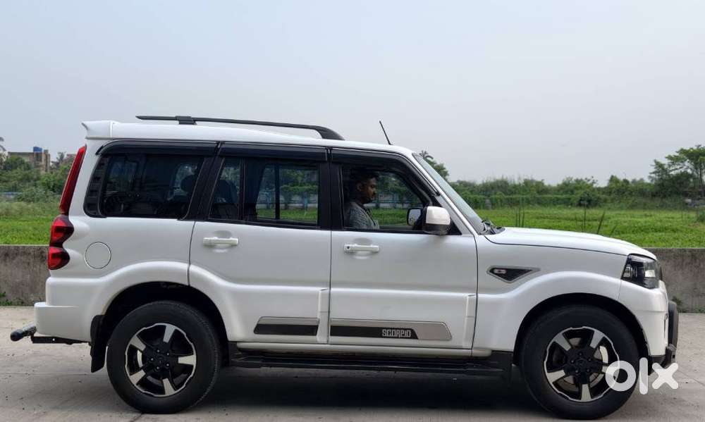 Mahindra Scorpio Classic 2.2 S 11 Mt 7 Str, 2024, Diesel