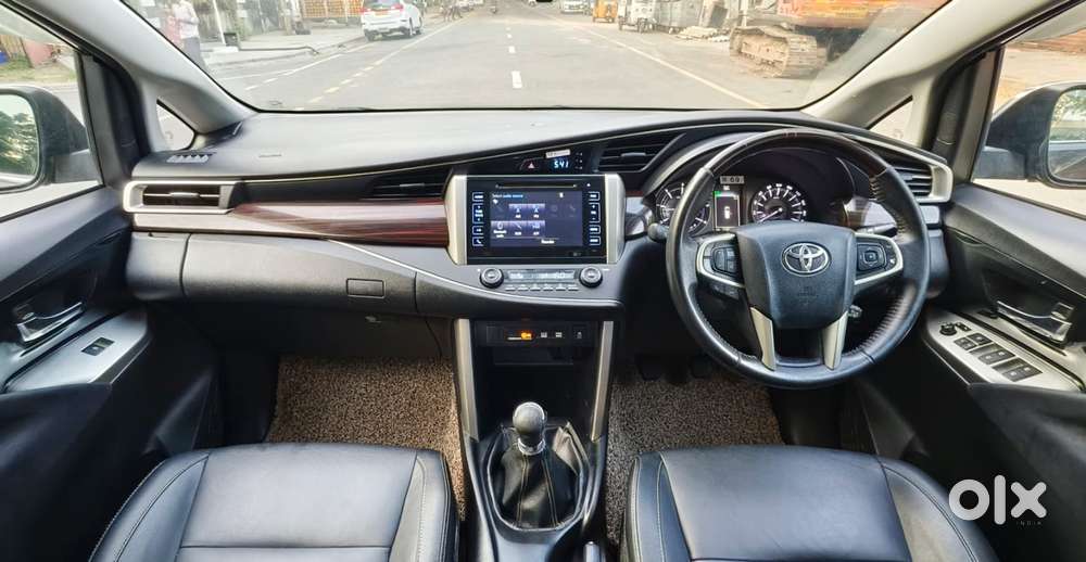 Toyota Innova Crysta 2.4 Z 7 Str, 2017, Diesel
