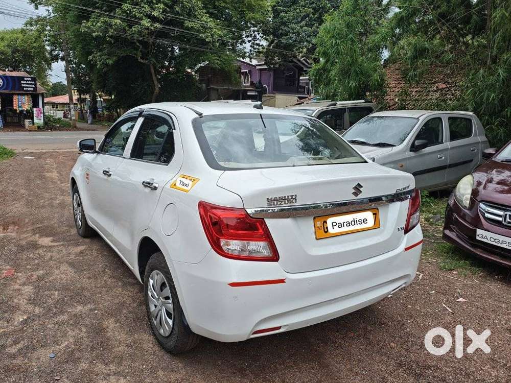 Maruti Suzuki Dzire 1.2 Vxi, 2023, Petrol