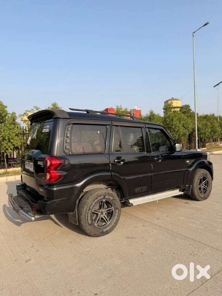Mahindra Scorpio S3, 2018, Diesel