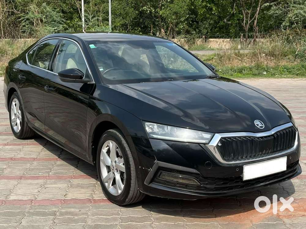 Skoda Octavia 2.0 L K Tsi At, 2021, Petrol