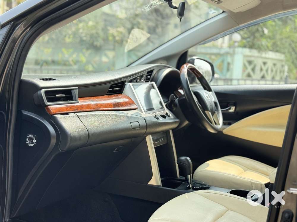 Toyota Innova Crysta 2.8 Gx At, 2018, Diesel