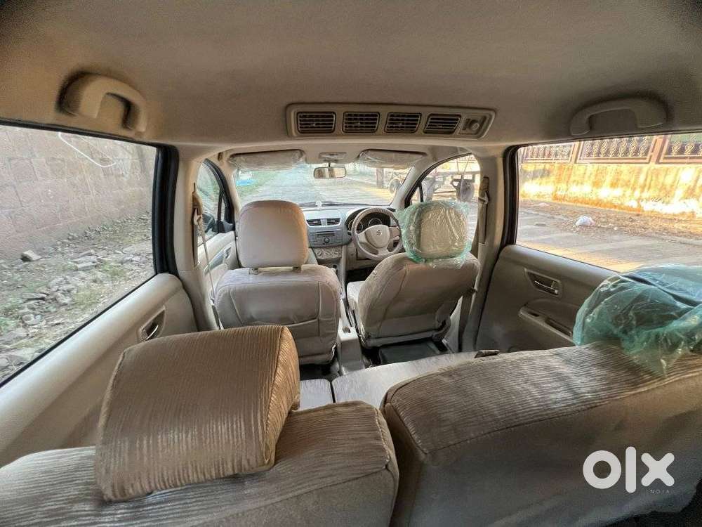 Maruti Suzuki Ertiga 2012-2015 Vxi Abs, 2014, Petrol