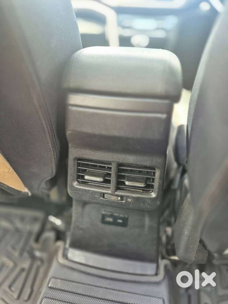 Maruti Suzuki Brezza Zdi+ Dual Tone, 2022, Petrol