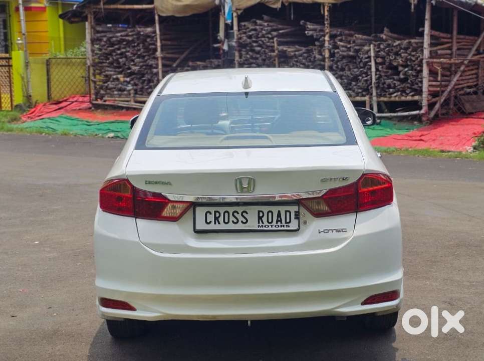 Honda City V Mt, 2015, Diesel