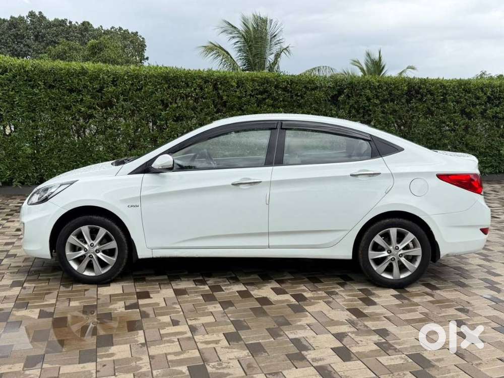 Hyundai Verna Fluidic 1.6 Crdi Sx, 2012, Diesel